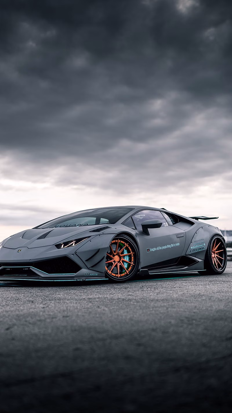 HD-wallpaper-lamborghini-car-carbon-gold-huracan-new-sports-supercar