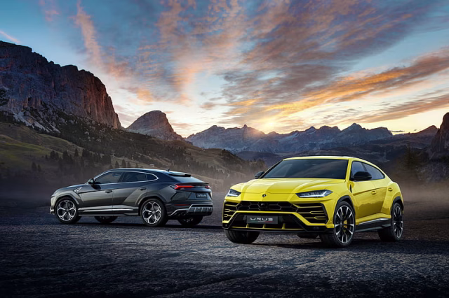 HD-wallpaper-lamborghini-urus-black-and-yellow-lamborghini-urus-lamborghini-2018-cars-suv-cars
