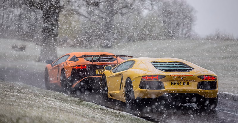 HD-wallpaper-lambos-in-the-snow-lamborghini-aventador-lamborghini-cars