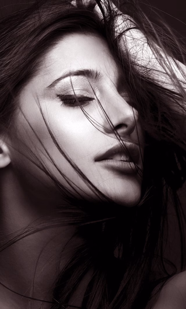 HD-wallpaper-nargis-fakhri-actress-beautiful-cool-cute-fakhri-nargis-nice-rockstar