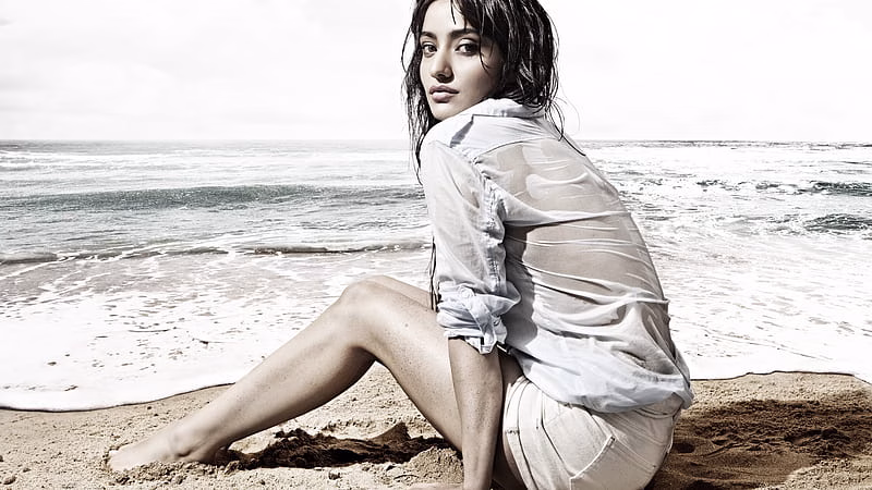 HD-wallpaper-neha-sharma-indian-actress-bollywood-sea-beauty