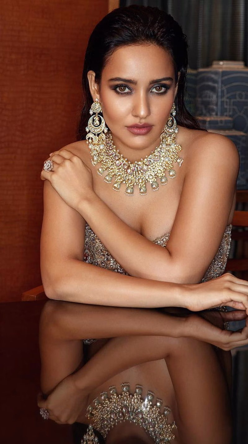HD-wallpaper-neha-sharma-neha-sharma-bollywood-3
