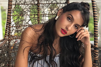 HD-wallpaper-nora-fatehi-actress-bollywood-thumbnail-7