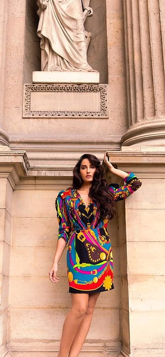 HD-wallpaper-nora-fatehi-beautiful-bollywood-tollywood-thumbnail-33