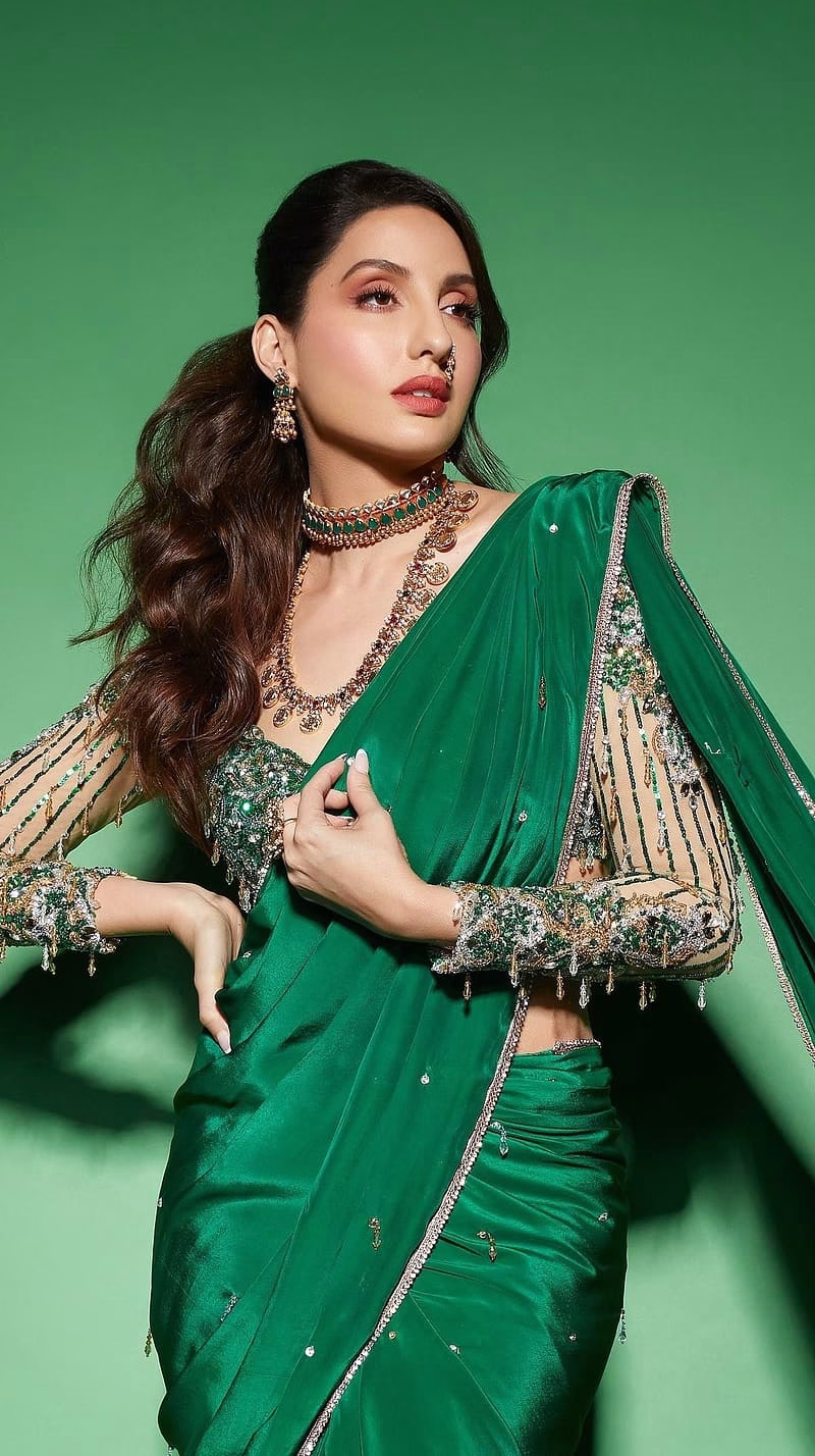 HD-wallpaper-nora-fatehi-saree-beauty