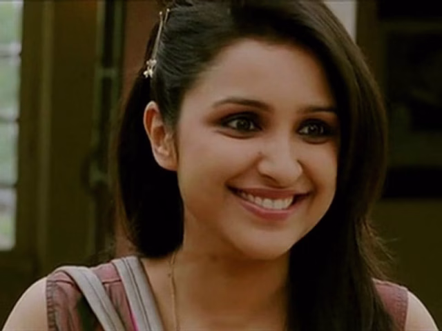 HD-wallpaper-parineethi-chopra-bollywood-actress-chopra-parineeti