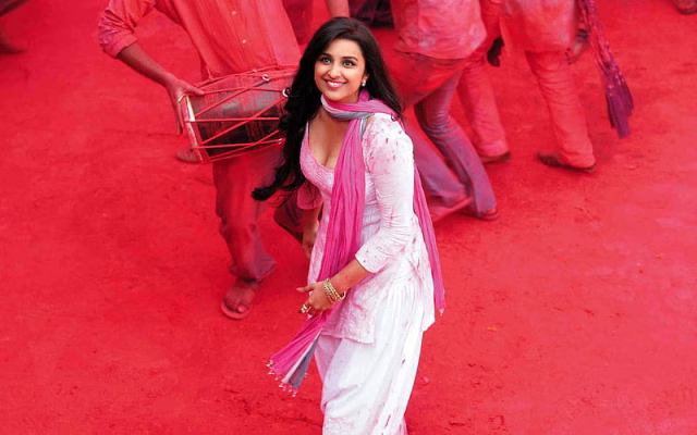 HD-wallpaper-parineeti-chopra-14-parineeti-chopra-celebrities-girls-desi-girls-indian-celebrities