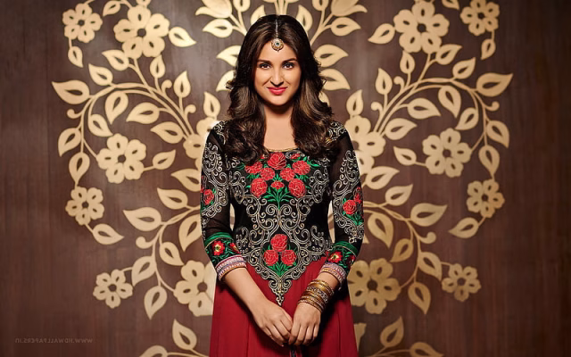 HD-wallpaper-parineeti-chopra-7-parineeti-chopra-celebrities-girls-desi-girls