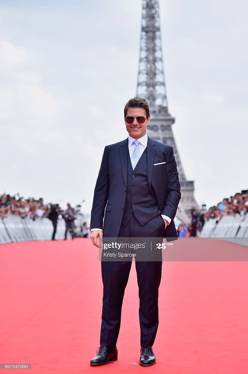 HD-wallpaper-paris-tom-fallout-henry-cavil-mission-impossible-tom-cruise-tower