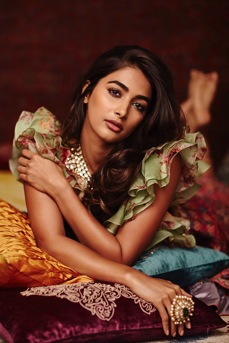 HD-wallpaper-pooja-hegde-2020