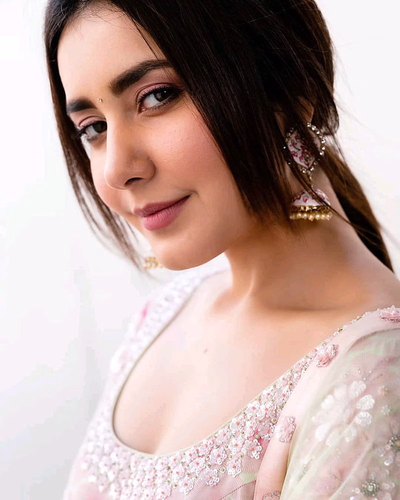 HD-wallpaper-raashi-khanna-actress-beautiful-actress-bollywood-cute-kollywood-queen-tollywood-actress