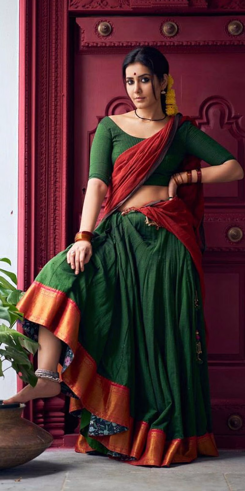 HD-wallpaper-raashi-khanna-navaratri-raashi-khanna-tollywood