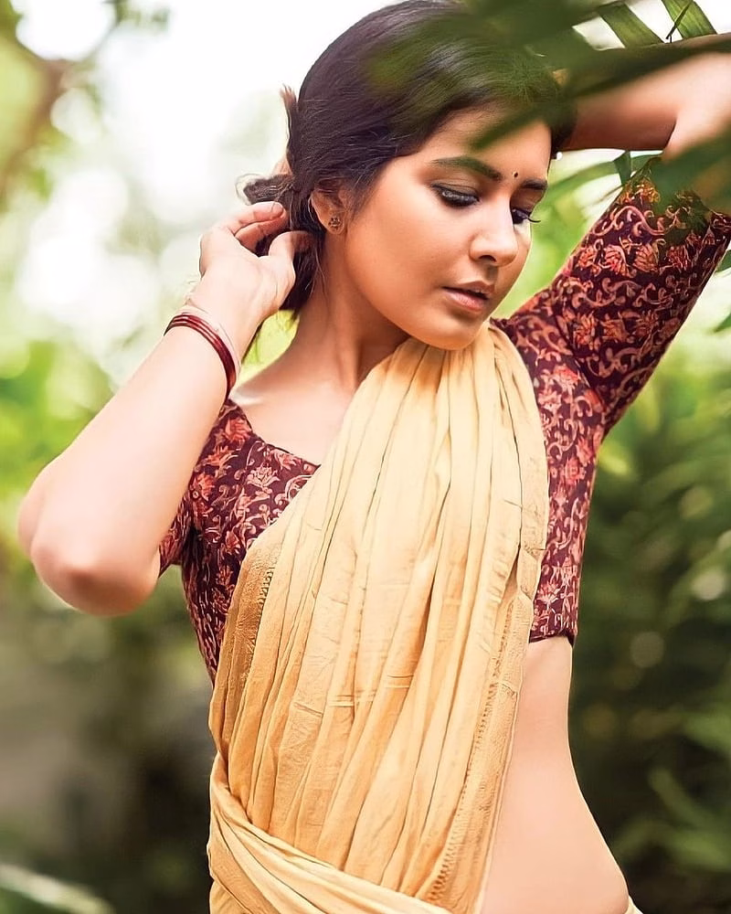 HD-wallpaper-raashi-khanna-raashi-raashi-khanna-tollywood-7