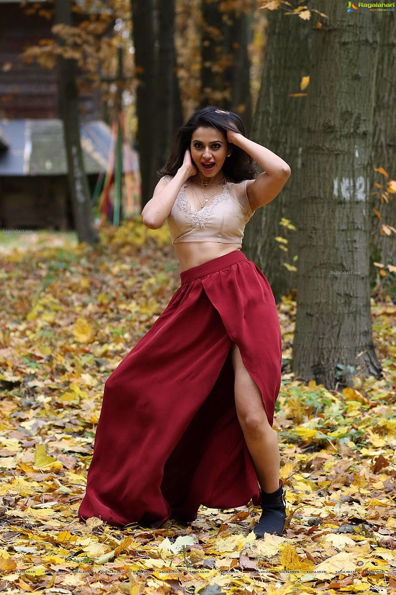 HD-wallpaper-rakul-preet-singh-song-winner-movie-cute