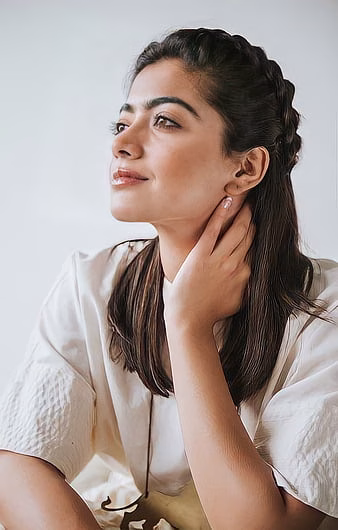 HD-wallpaper-rashmika-mandanna-actress-kannada-actress-kannada-movie-rashmika-mandana-rashmikamandana-rashmikamandanna-telugu-actress-telugu-movie-thumbnail-3