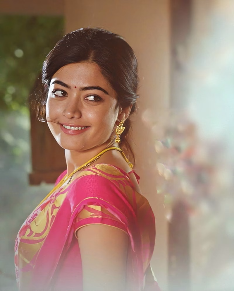 HD-wallpaper-rashmika-mandanna-actress-kannada-rashmika-rashmika-mandana-rashmikamandana-rashmikamandanna-telugu-13