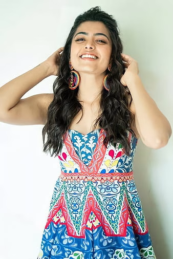 HD-wallpaper-rashmika-mandanna-actress-kannada-rashmika-rashmika-mandana-rashmikamandana-rashmikamandanna-telugu-thumbnail-12