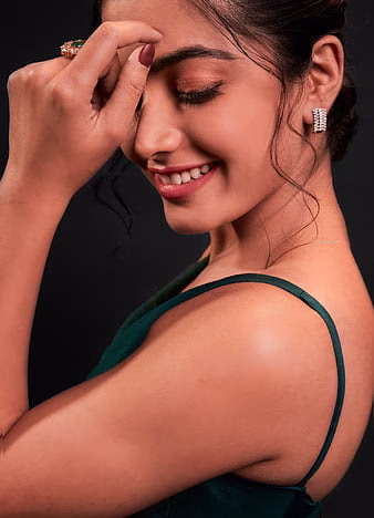 HD-wallpaper-rashmika-mandanna-actress-thumbnail-3