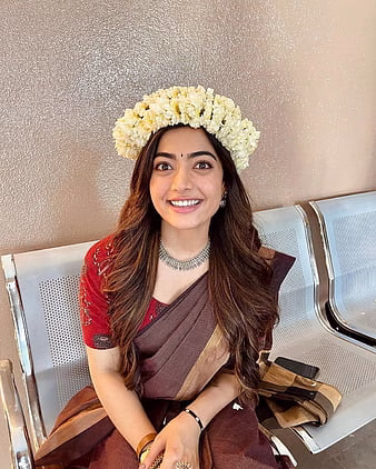 HD-wallpaper-rashmika-mandanna-eye-hair-thumbnail