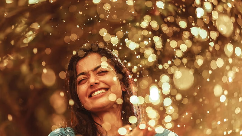 HD-wallpaper-rashmika-mandanna-in-dear-comrade