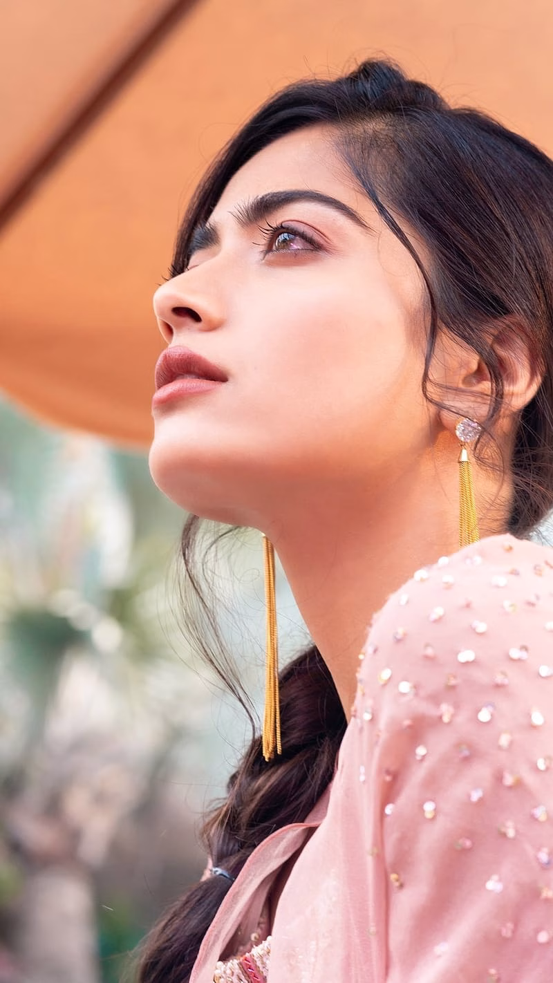 HD-wallpaper-rashmika-mandanna-rashu-rashmika-mandanna-eyes-rashmika-heroin-actress-telugu