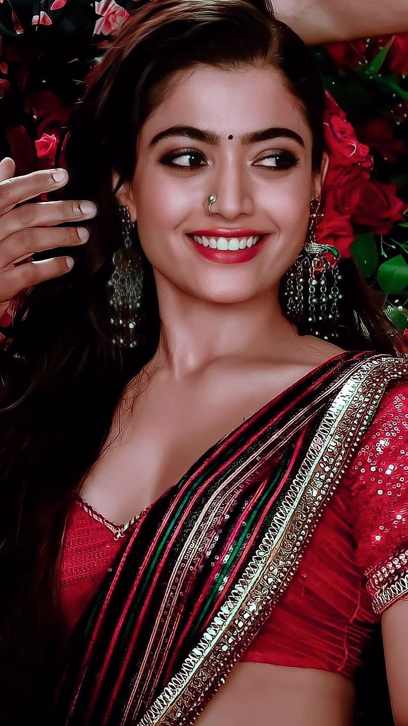 HD-wallpaper-rashmika-mandanna-varisu-tamil-movie