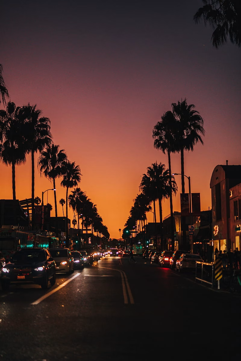 HD-wallpaper-road-street-cars-dark-night-city