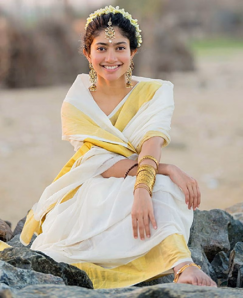 HD-wallpaper-sai-pallavi-actress-angel-malayalam-actress-saipallavi-telugu-actress-1