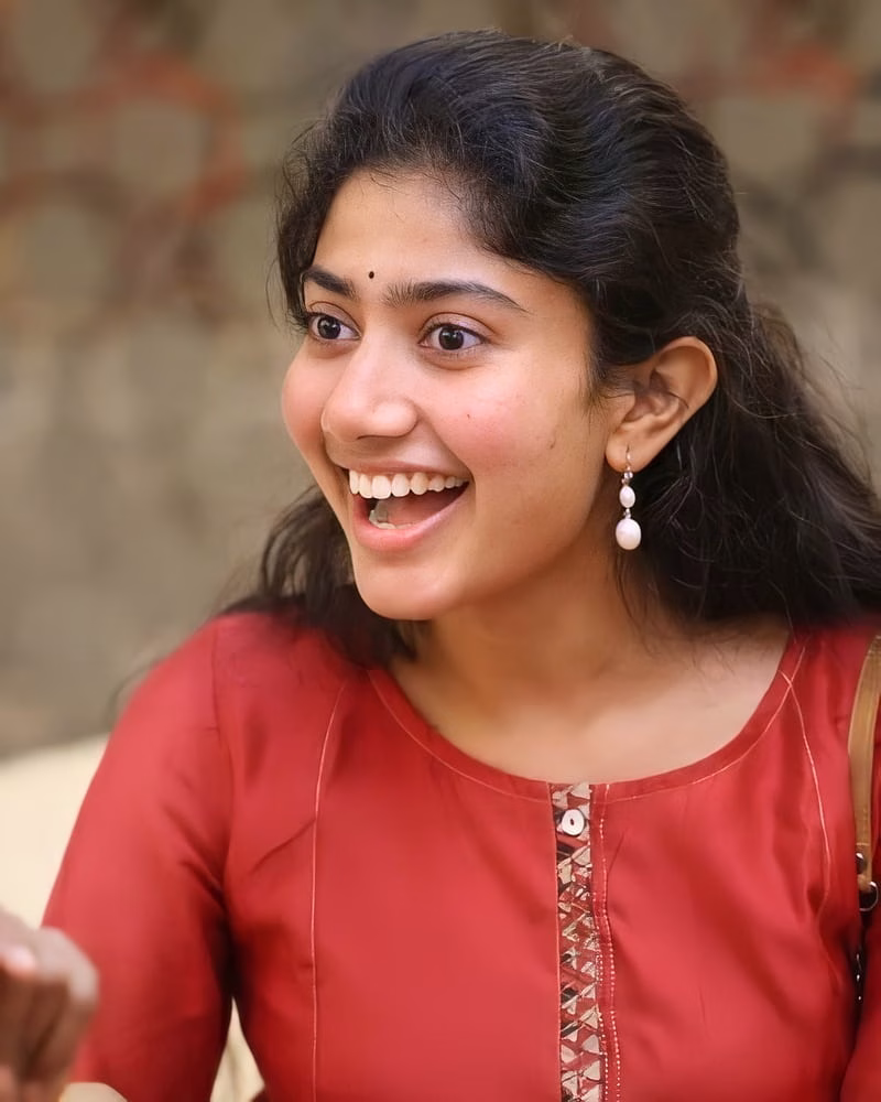 HD-wallpaper-sai-pallavi-actress-malayalam-pallavi-saipallavi-telugu