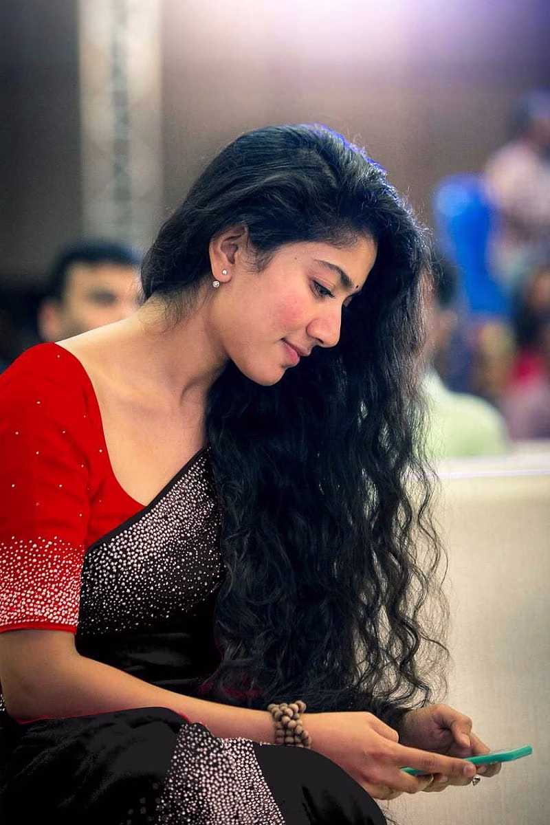 HD-wallpaper-sai-pallavi-actress-malayalam-saipallavi-telugu-2