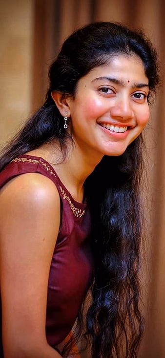 HD-wallpaper-sai-pallavi-kerala-kollywood-maari-malar-mallu-premam-saipallavi-tamil-telugu-tollywood-thumbnail