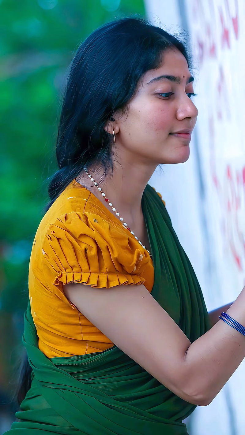 HD-wallpaper-sai-pallavi-malayalam-actress-saipallavi-telugu-actress-telugu-movie