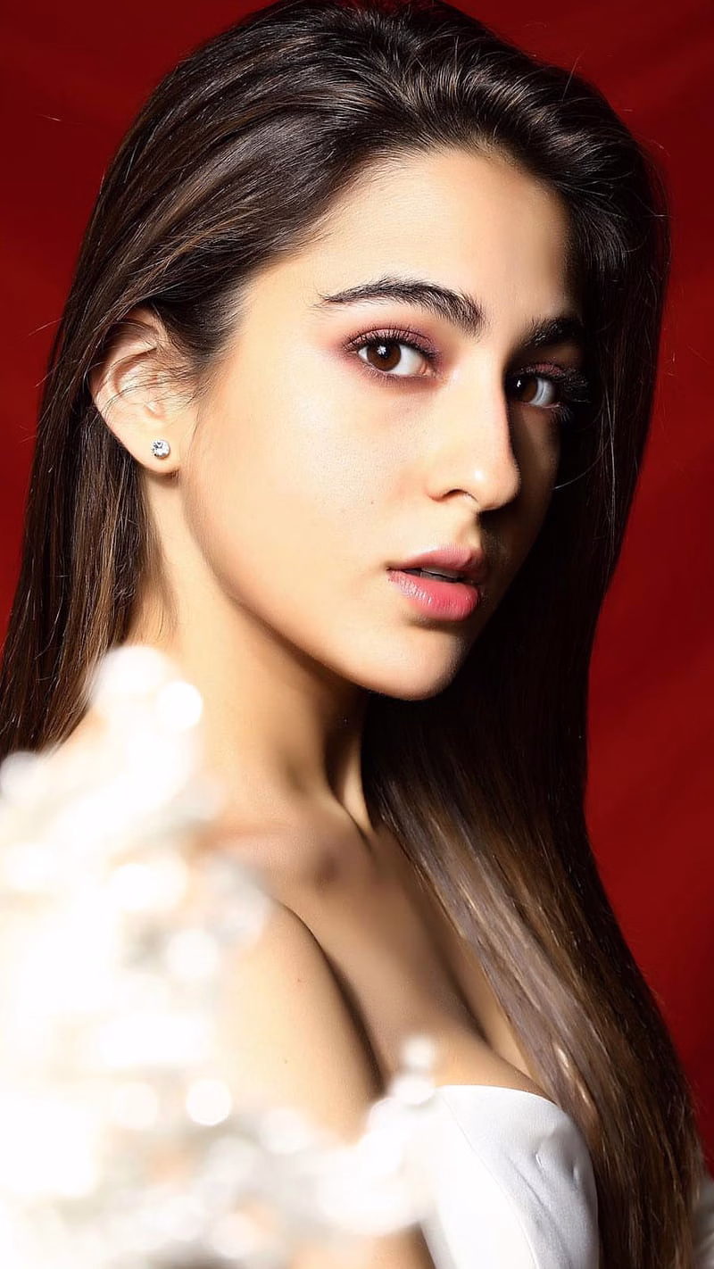HD-wallpaper-sara-ali-khan-sara-ali-khan-bollywood-actress-12