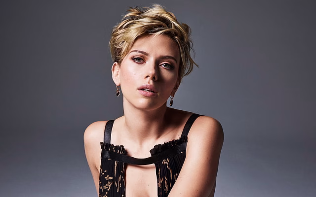 HD-wallpaper-scarlett-johansson-american-singer-2017-cosmopolitan-hollywood