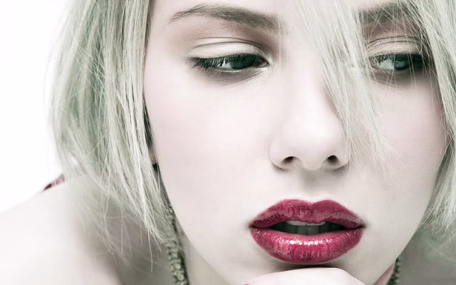 HD-wallpaper-scarlett-johansson-beautiful-sexy-08