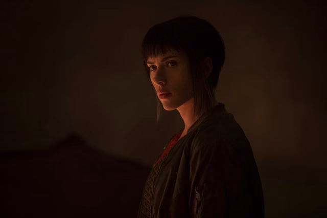 HD-wallpaper-scarlett-johansson-in-ghost-in-the-shell-movie-ghost-in-the-shell-2017-movies-movies-scarlett-johansson