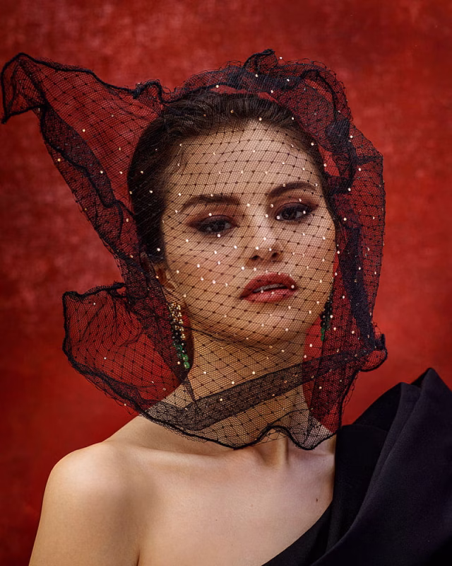 HD-wallpaper-selena-gomez-vogue-arabia-2021