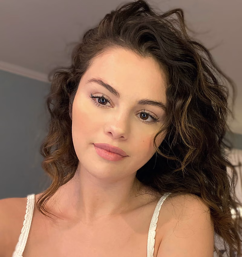 HD-wallpaper-selena-gomez-without-makeup-2020