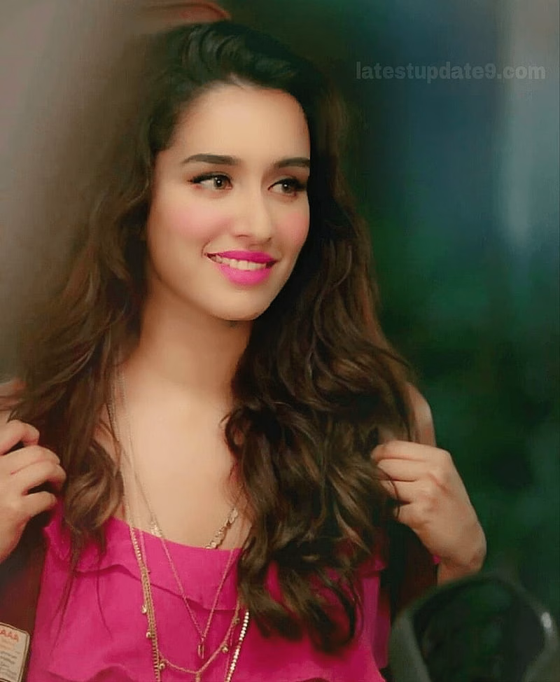 HD-wallpaper-shraddha-kapoor-16