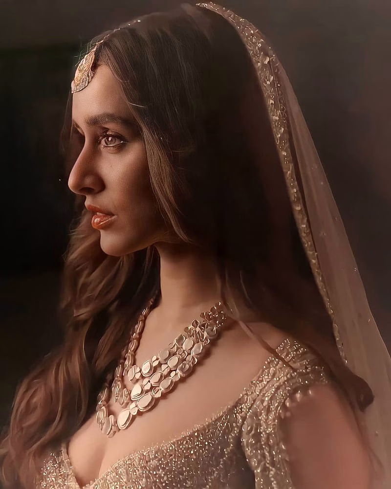 HD-wallpaper-shraddha-kapoor-actress-beautiful-bollywood-indian-beauty-4