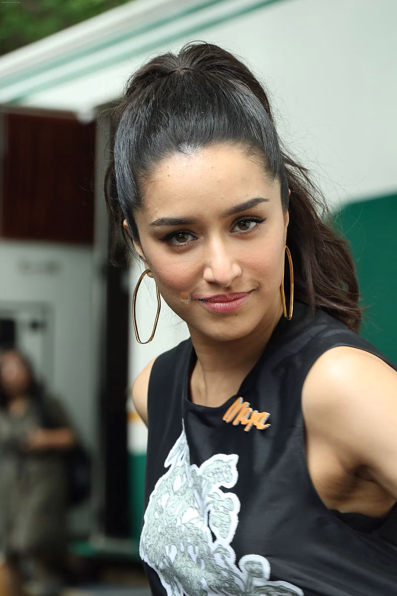 HD-wallpaper-shraddha-kapoor-actress-bollywood-street-dancer