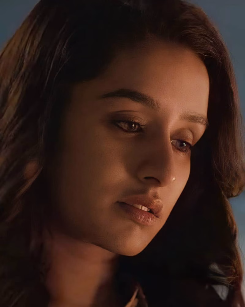 HD-wallpaper-shraddha-kapoor-beauty-bollywood-eyes-zoom