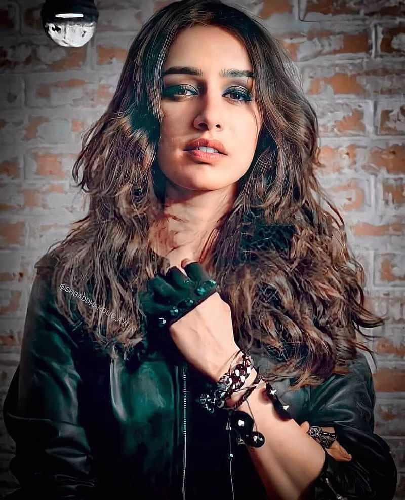 HD-wallpaper-shraddha-kapoor-bollywood-24