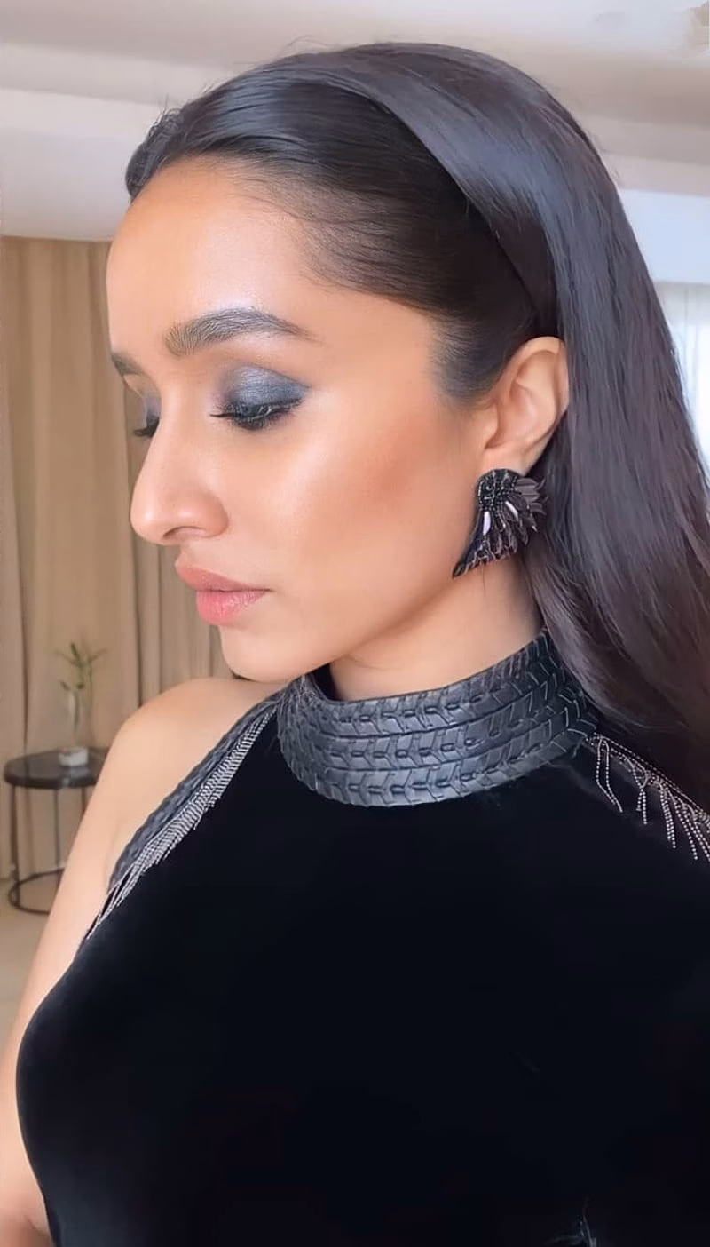 HD-wallpaper-shraddha-kapoor-bollywood-43