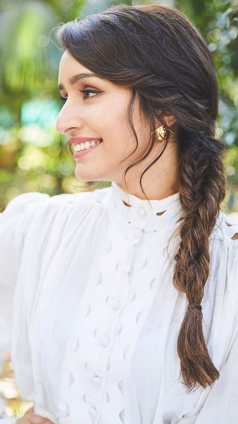 HD-wallpaper-shraddha-kapoor-bollywood-shraddha-kapoor-2