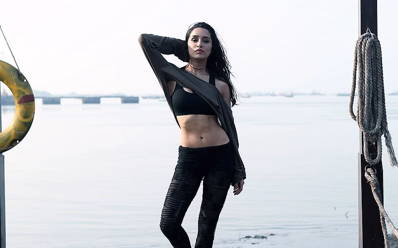 HD-wallpaper-shraddha-kapoor-indian-actress-hoot-girls-brunette-bollywood