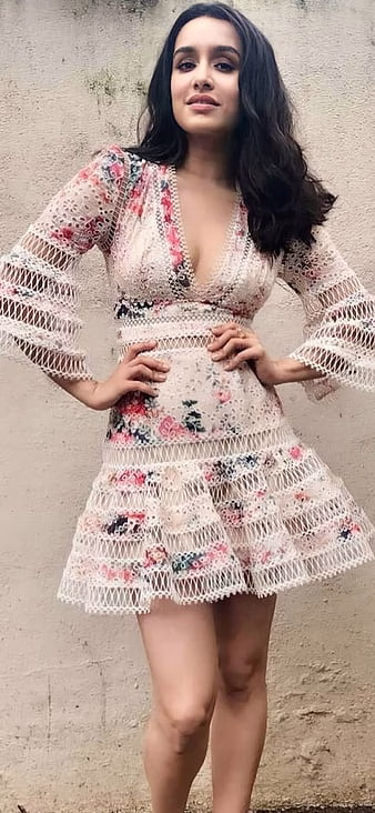 HD-wallpaper-shraddha-kapoor-thumbnail-3