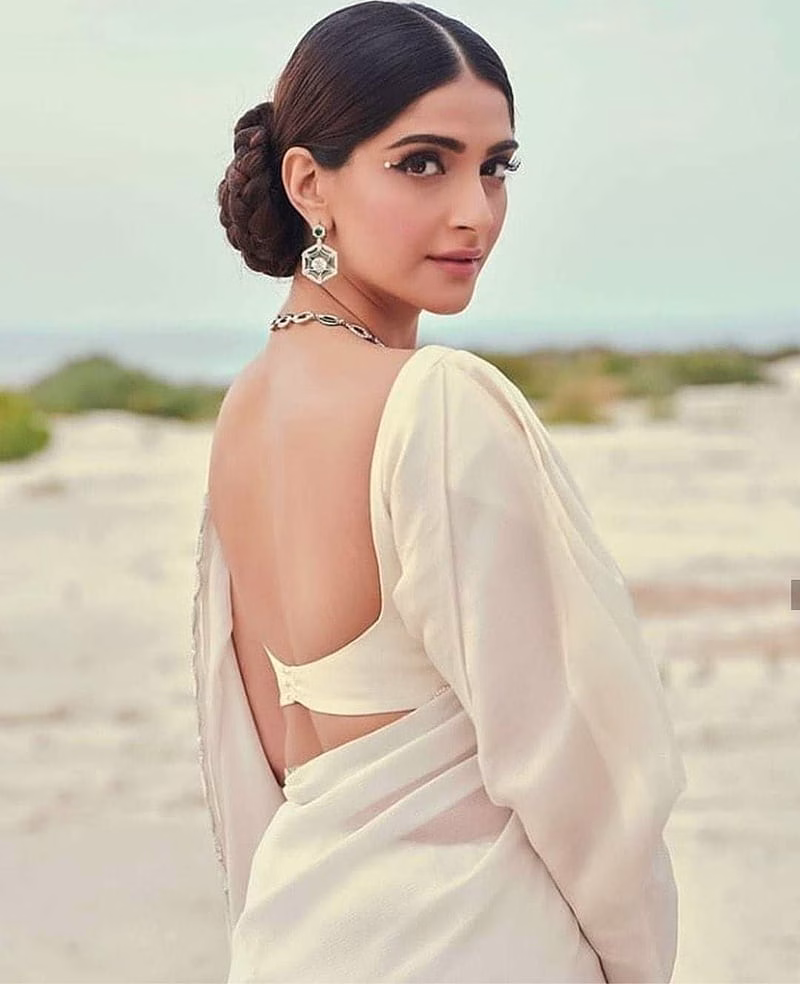 HD-wallpaper-sonam-kapoor-actress-bollywood-3