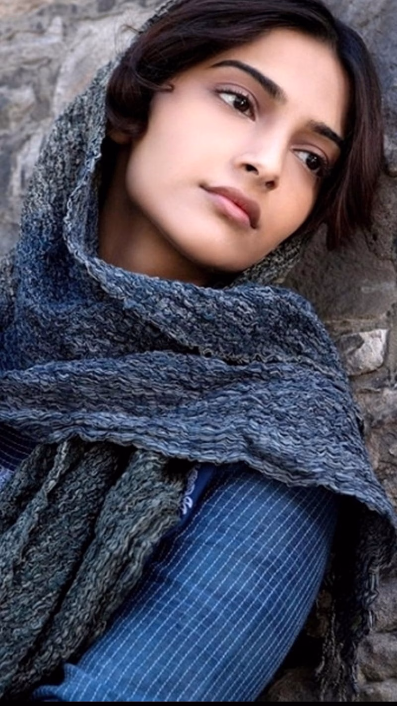 HD-wallpaper-sonam-kapoor-mausam-bollywood-mausam-sonam-kapoor