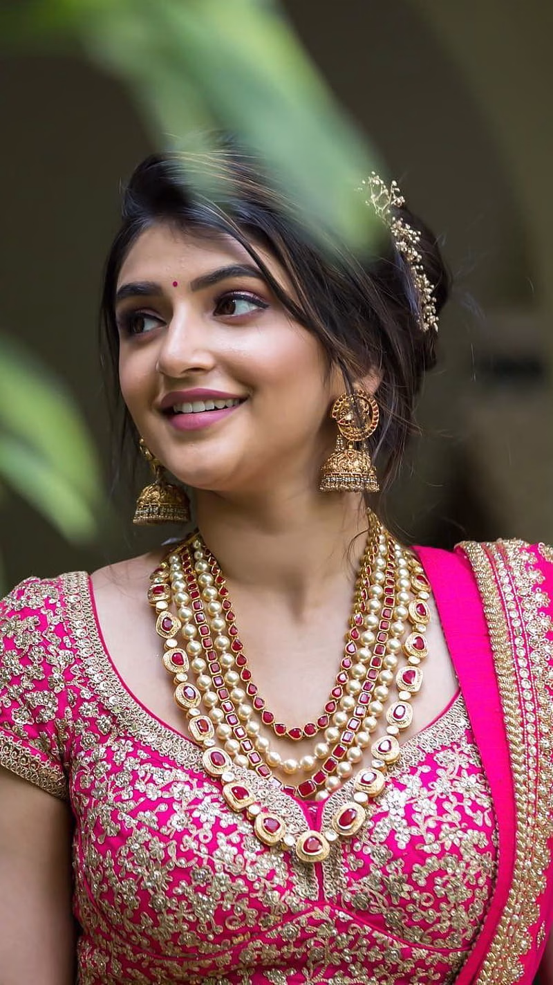 HD-wallpaper-sreeleela-kannda-actress-model